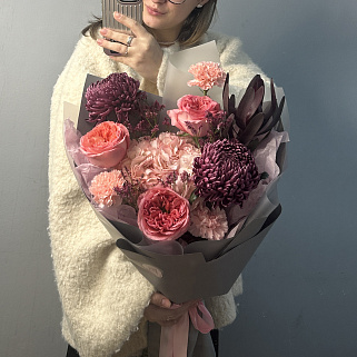 Сборный букет Ягодный раф M