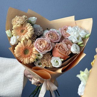 Сборный букет Радость M