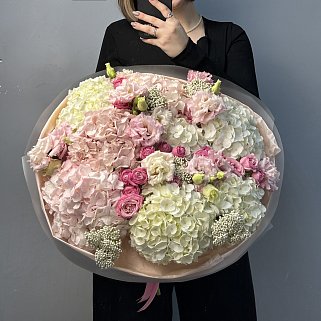 Сборный букет Розовый сад