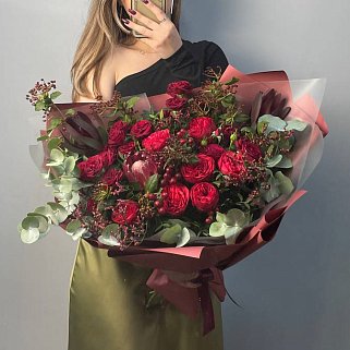 Сборный букет Красный бархат